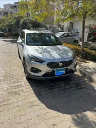 سيات تاراكو 2022 أبيض مستعملة للبيع