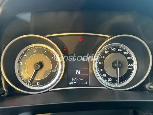 Suzuki Swift Dzire 2021 Black Used for Sale - 5