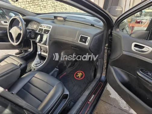 بيجو 207 SW 2006 أسود مستعملة للبيع - 3