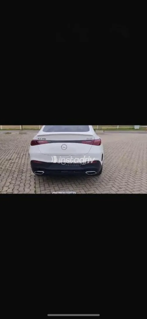 مرسيدس GLC 300 2025 أبيض مستعملة للبيع - 4