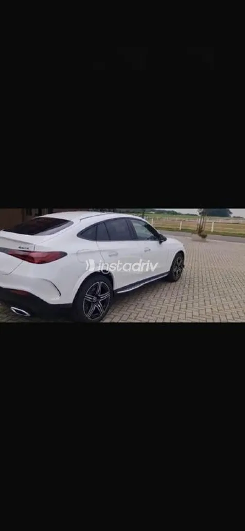 مرسيدس GLC 300 2025 أبيض مستعملة للبيع - 5