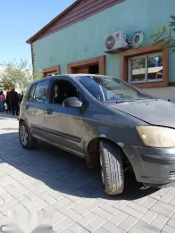هيونداي جيتز 2005 فضي مستعملة للبيع
