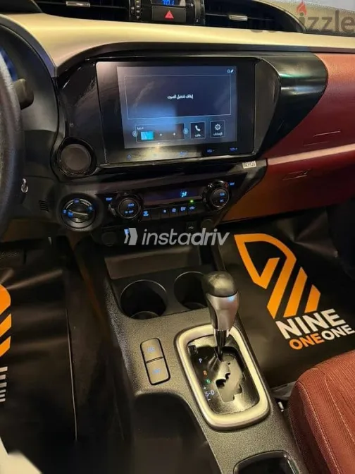 تويوتا هايلكس 2025 أبيض جديدة للبيع - 9