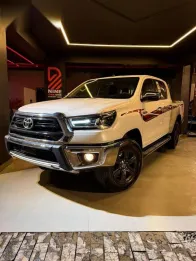 تويوتا هايلكس 2025 أبيض جديدة للبيع