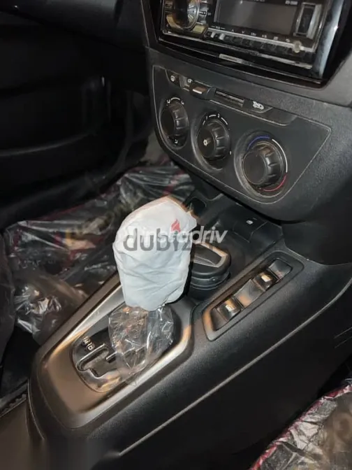 بيجو 301 2014 أبيض مستعملة للبيع - 8