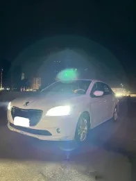 بيجو 301 2014 أبيض مستعملة للبيع