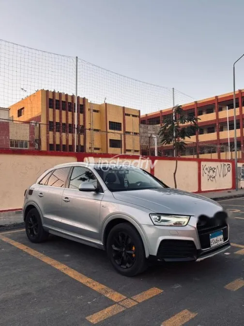 Audi Q3 2016 Silver Used for Sale - 2