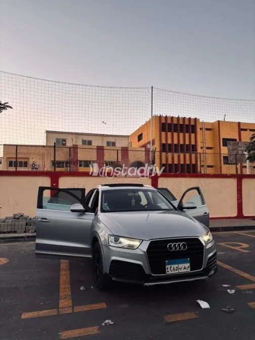 Audi Q3 2016 Silver Used for Sale - 4