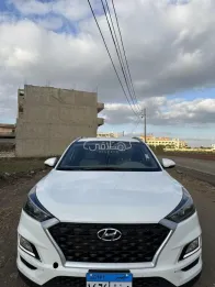 هيونداي توسان 2019 أبيض مستعملة للبيع