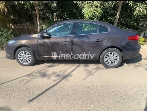 Renault Fluence 2016 Brown Used for Sale - 1