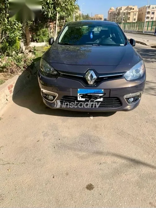Renault Fluence 2016 Brown Used for Sale - 5