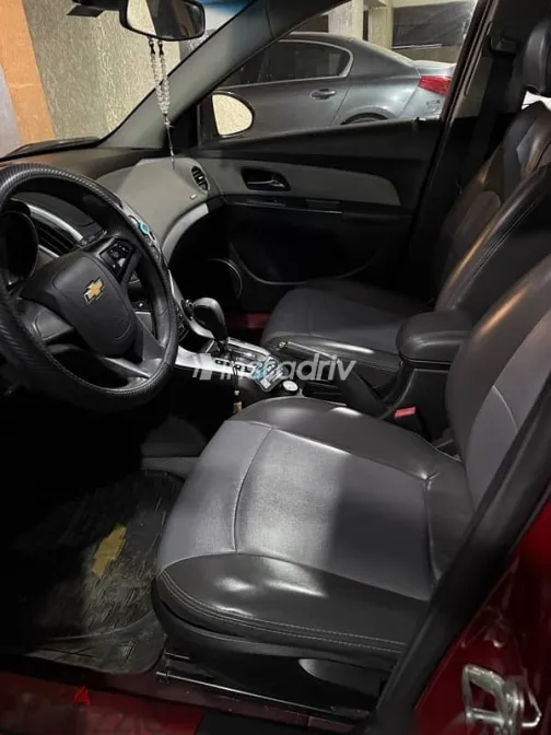 Chevrolet Cruze 2016 Burgundy Used for Sale - 4