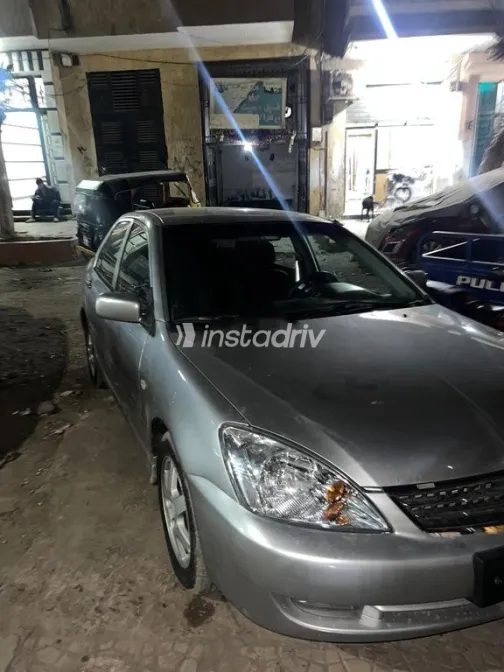 ميتسوبيشي لانسر بومة 2008 فضي مستعملة للبيع - 1