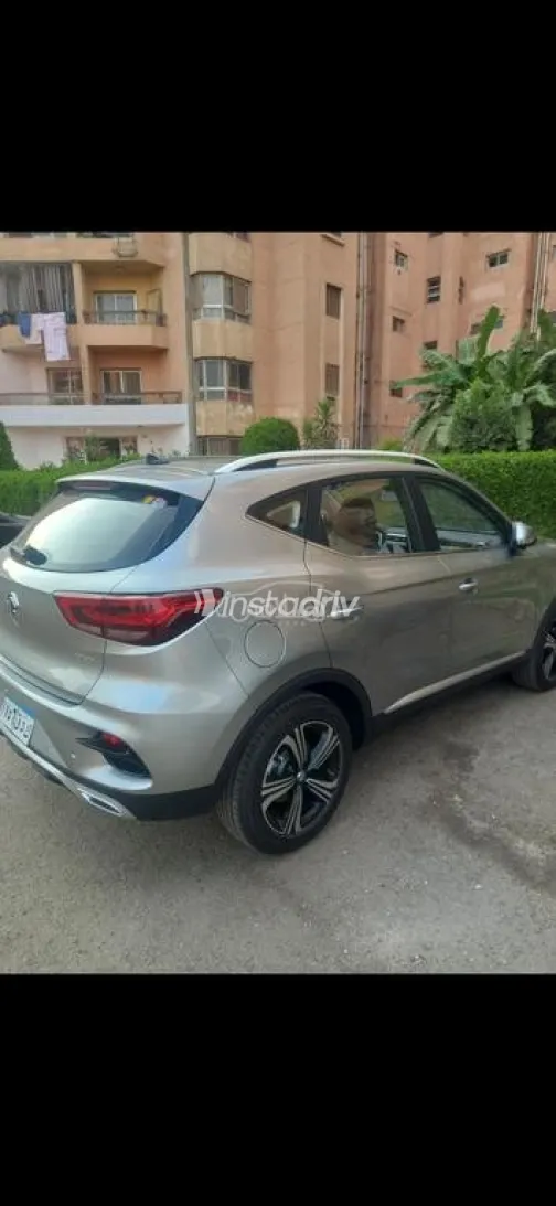 ام جى ZS 2026 أبيض مستعملة للبيع - 1