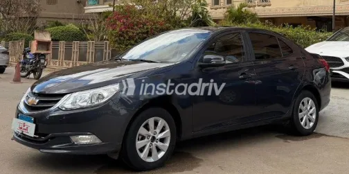 شيفروليه أوبترا 2022 أزرق غامق مستعملة للبيع - 4