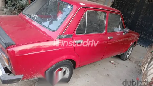 فيات 128 1988 أحمر مستعملة للبيع - 4
