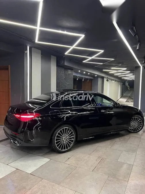 مرسيدس C 200 2026 أسود جديدة للبيع - 2