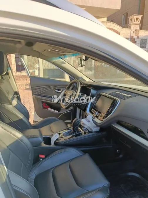 جيتور X70 2022 أبيض مستعملة للبيع - 2