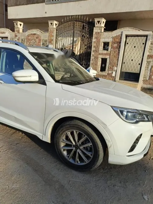 جيتور X70 2022 أبيض مستعملة للبيع - 5