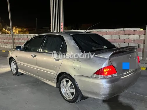 ميتسوبيشي لانسر بومة 2007 شامبين مستعملة للبيع - 5