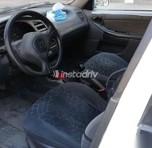 شيفروليه لانوس 2012 أبيض مستعملة للبيع - 3