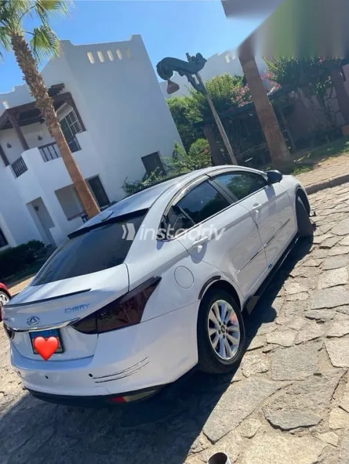 شيرى اريزو 3 2023 أبيض مستعملة للبيع - 3