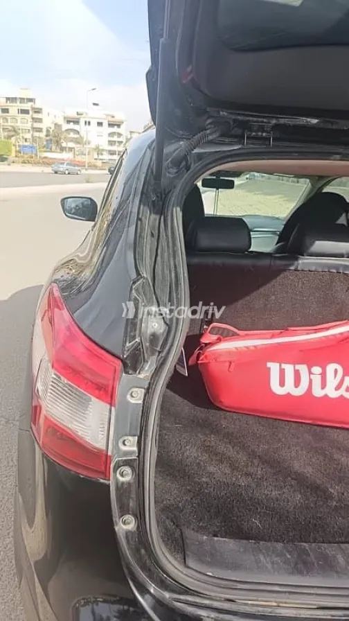 نيسان قشقاي 2017 أسود مستعملة للبيع - 4