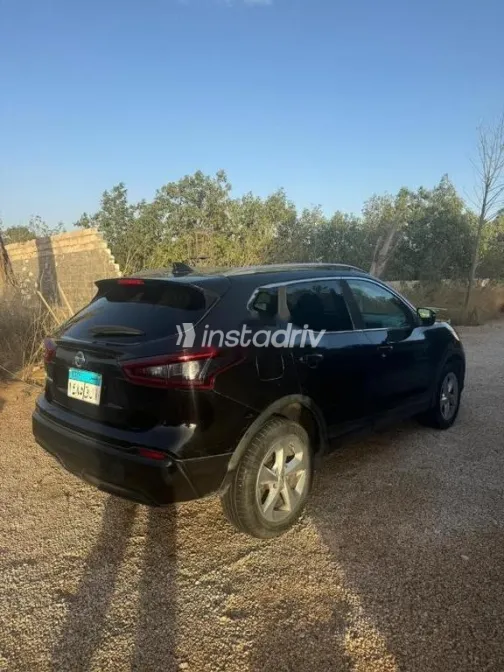 نيسان قشقاي 2021 أبيض مستعملة للبيع - 5