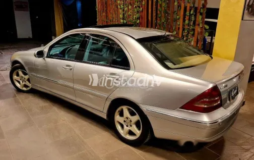 Mercedes C 200 2003 Silver Used for Sale - 3
