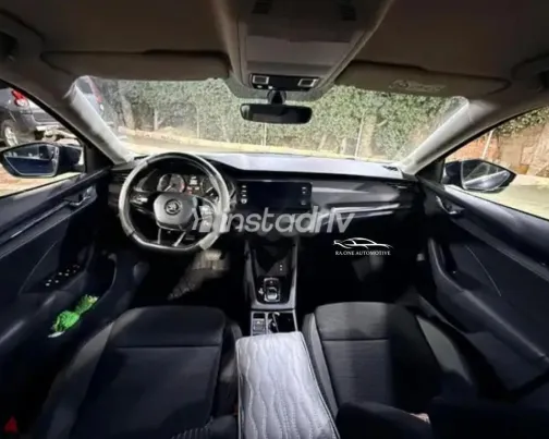 Skoda Octavia A8 2022 White Used for Sale - 4