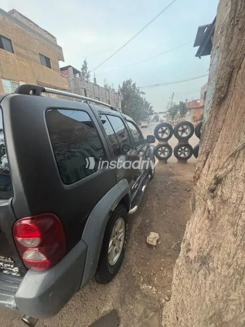 Jeep Liberty 2006 Black Used for Sale - 3