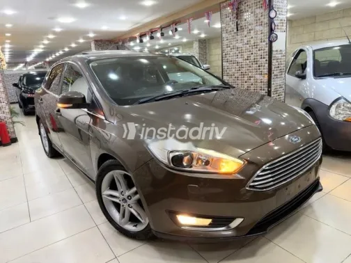 Ford Focus 2018 Brown Used for Sale - 3
