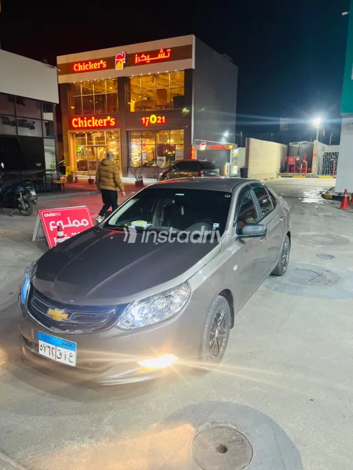 Chevrolet Optra 2019 White Used for Sale - 5