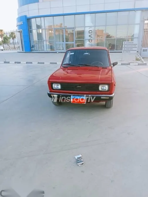 فيات 128 1985 أحمر مستعملة للبيع - 3
