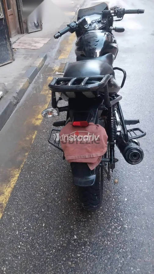 فيات 128 2012 أسود مستعملة للبيع - 2