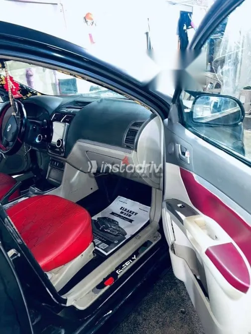 جيلي امجراند 2014 أسود مستعملة للبيع - 2