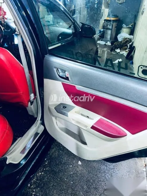 جيلي امجراند 2014 أسود مستعملة للبيع - 3