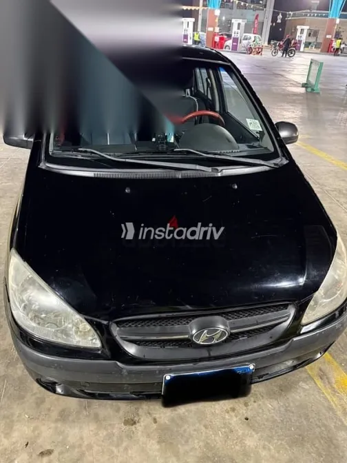 هيونداي جيتز 2010 أسود مستعملة للبيع - 1