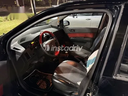 هيونداي جيتز 2010 أسود مستعملة للبيع - 5