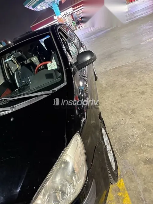 هيونداي جيتز 2010 أسود مستعملة للبيع - 6