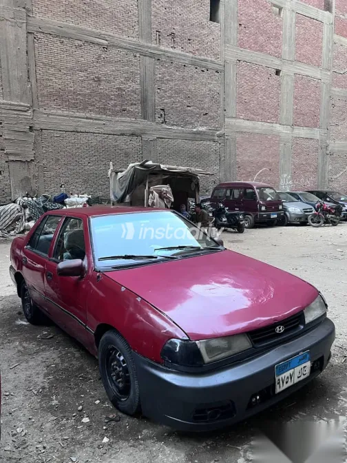 هيونداي اكسيل 1997 أحمر مستعملة للبيع - 1