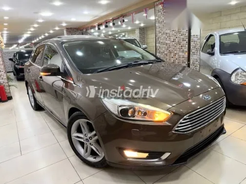 Ford Focus 2018 Brown Used for Sale - 3