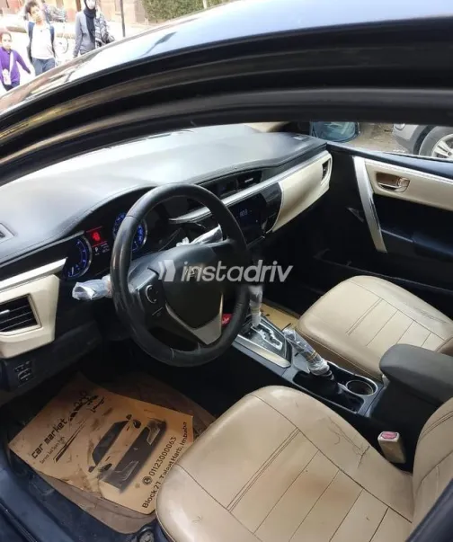 Toyota Corolla 2014 Black Used for Sale - 3