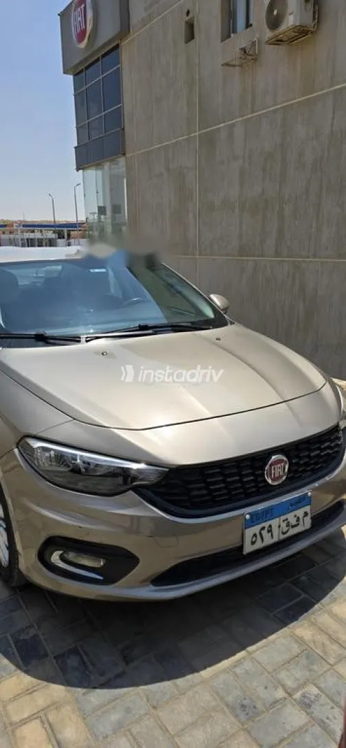 Fiat Tipo 2019 White Used for Sale - 3