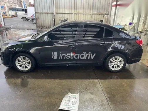 Chevrolet Cruze 2015 Black Used for Sale - 4