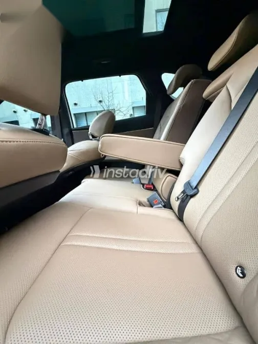 كيا سورينتو 2024 أبيض مستعملة للبيع - 4