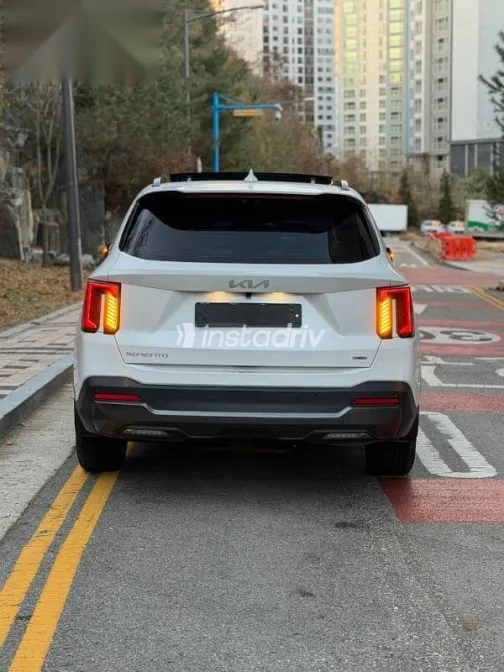 كيا سورينتو 2024 أبيض مستعملة للبيع - 7