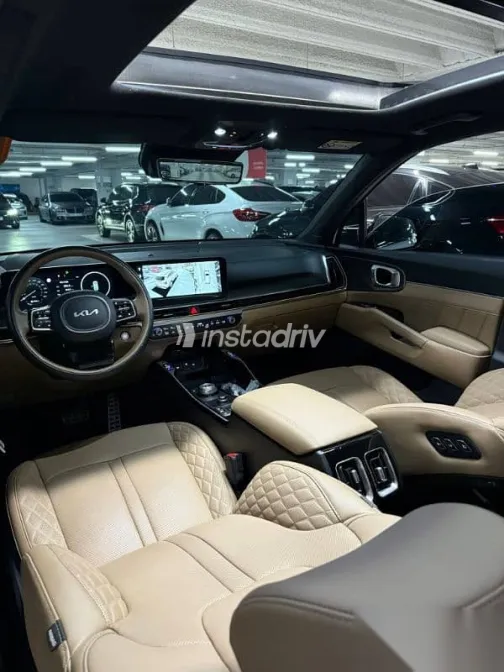 كيا سورينتو 2024 أبيض مستعملة للبيع - 9