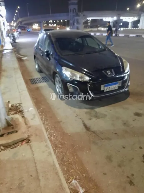 بيجو 308 2008 أسود مستعملة للبيع - 1