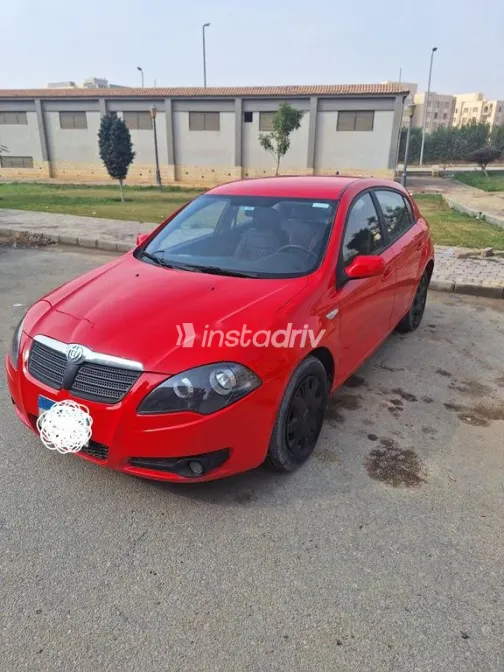 بريليانس FRV 2009 أحمر مستعملة للبيع - 1